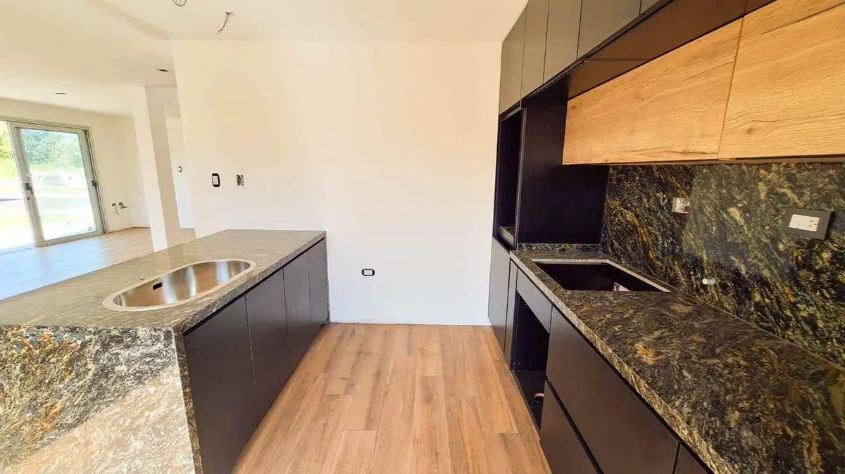 Dúplex de categoría a estrenar, zona Blas Parera 5