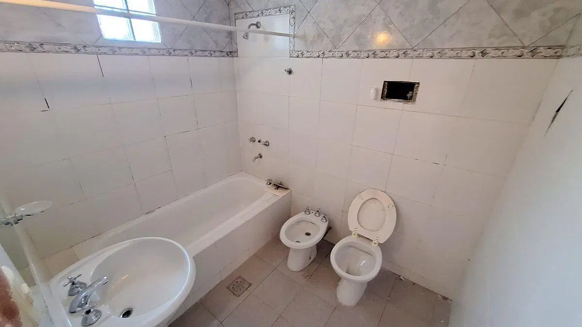Casa apta crédito, zona 5 esquinas - Paraná 4