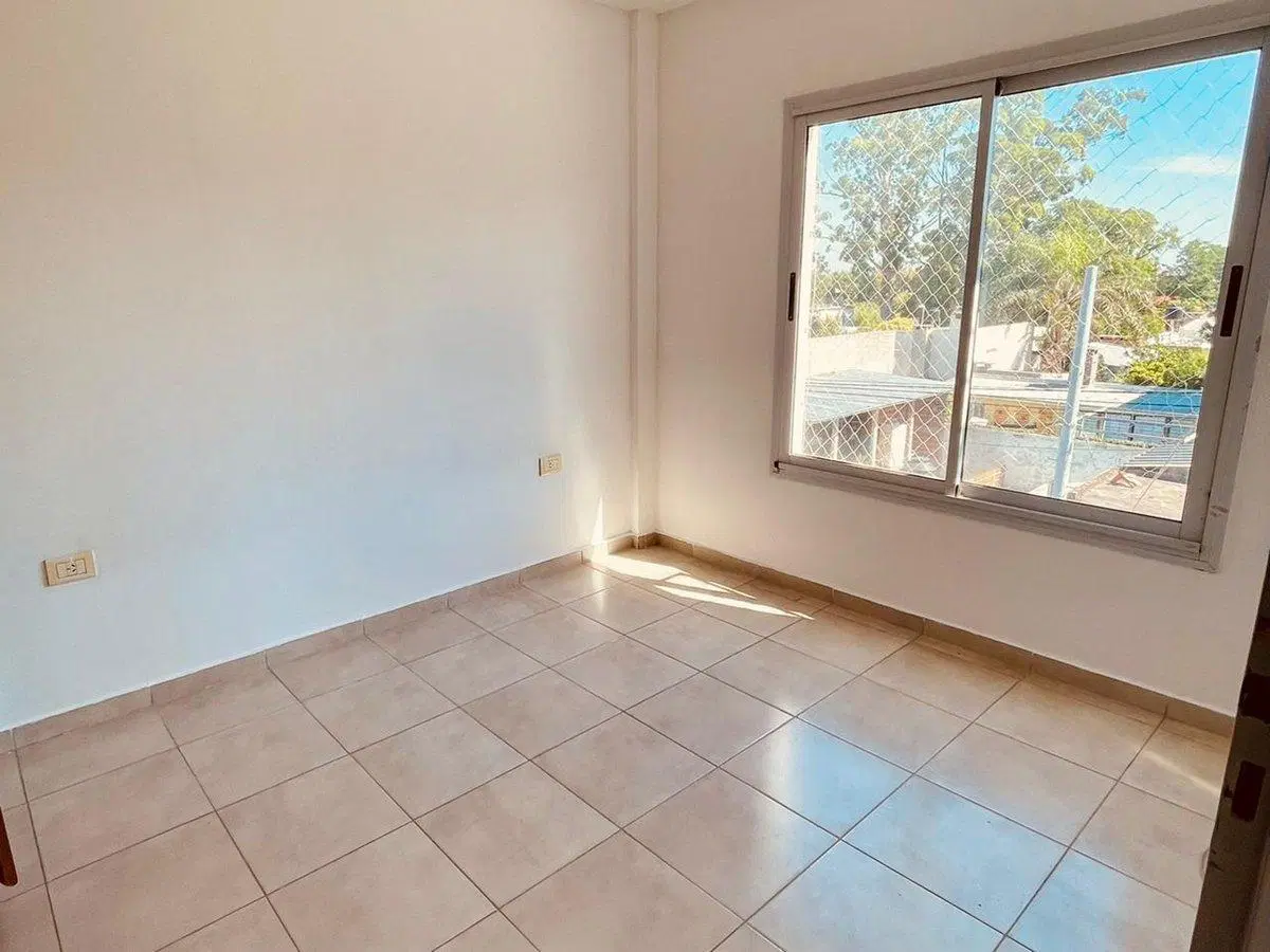 Departamento 1 dormitorio con gran balcón, Paraná 5