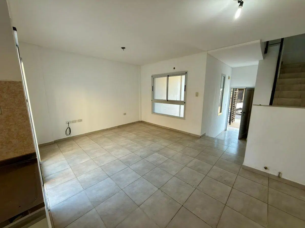 Casa Dúplex 2 dormitorios con Patio/Cochera 5
