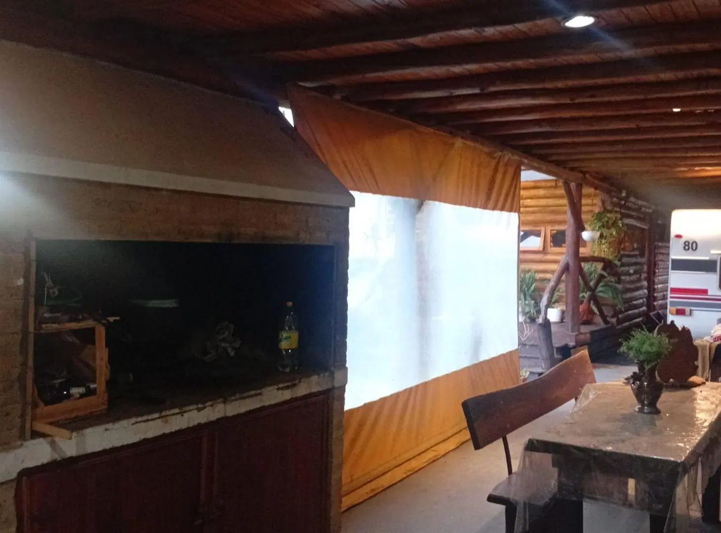 Cabaña tronco de madera, 2 dormitorios, Villaguay 4