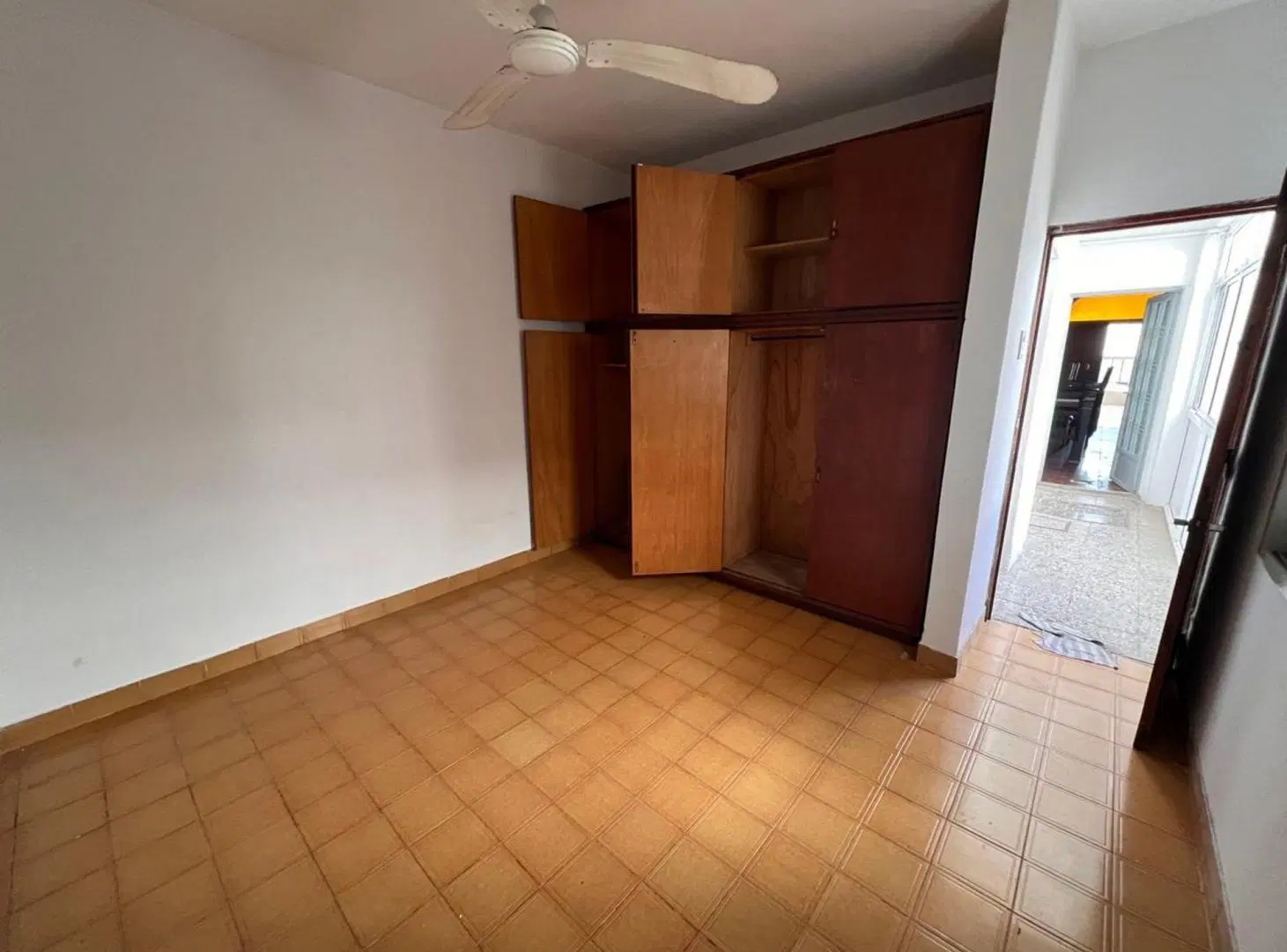 Casa con local comercial  Av. Churruarín, Paraná 5