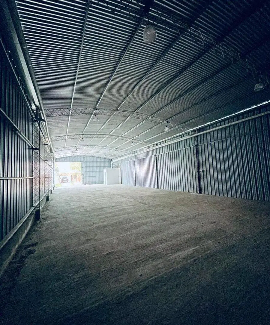 Galpón 400 m2 apto para usos múltiples a estrenar 4