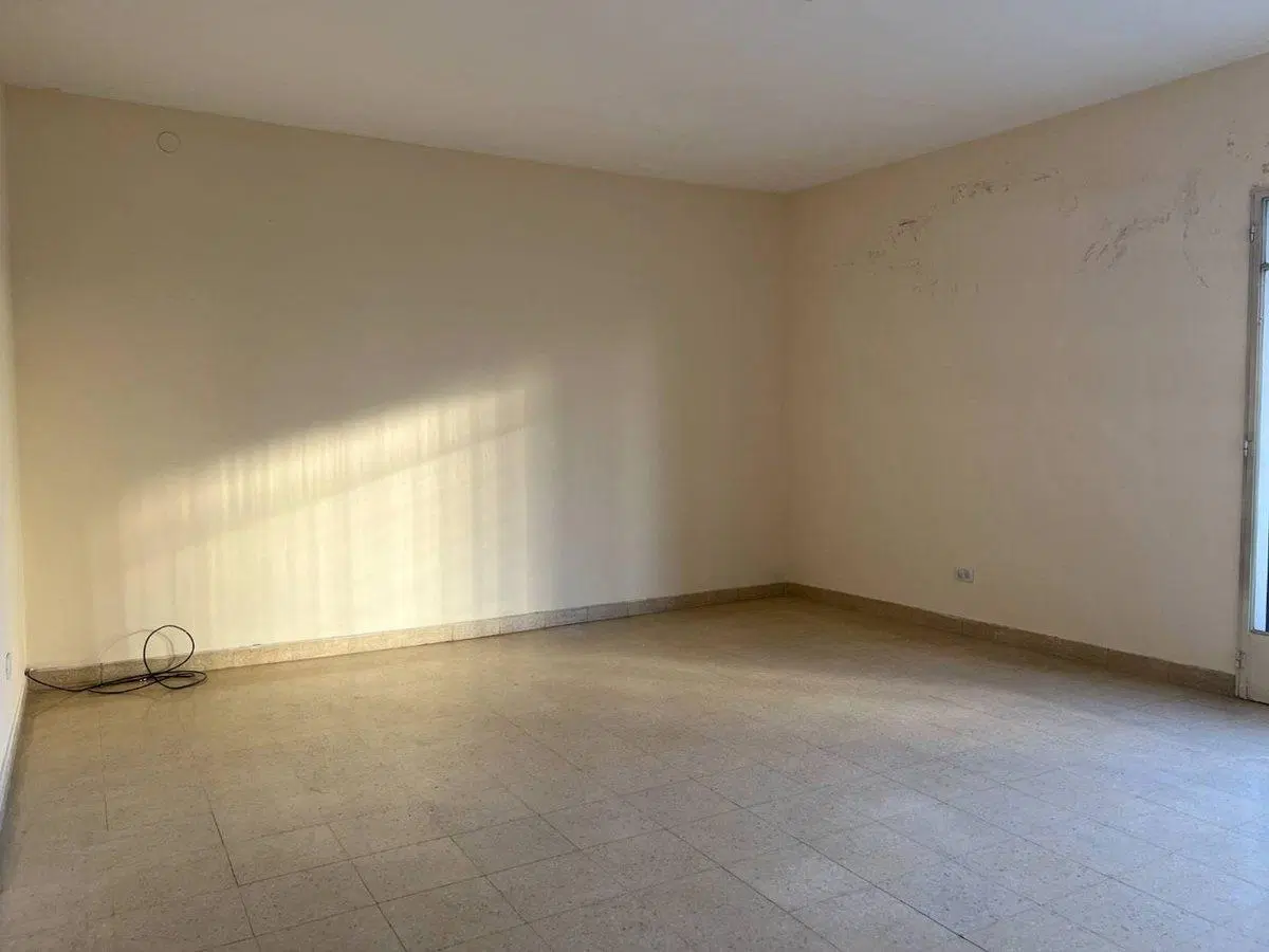 CASA 3 DORMITORIOS + LOCAL COMERCIAL 8
