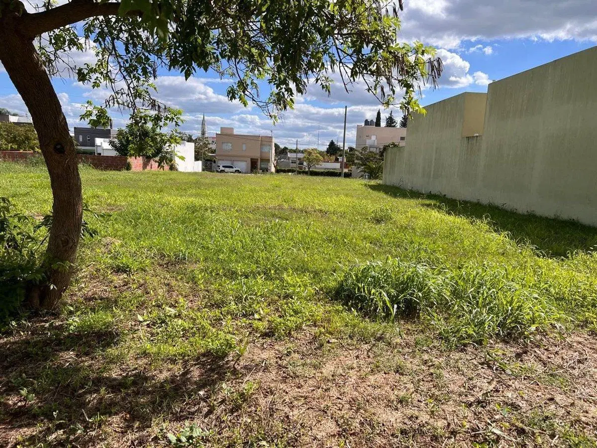 Lote de 618 m² en excelente ubicación, Crespo 3