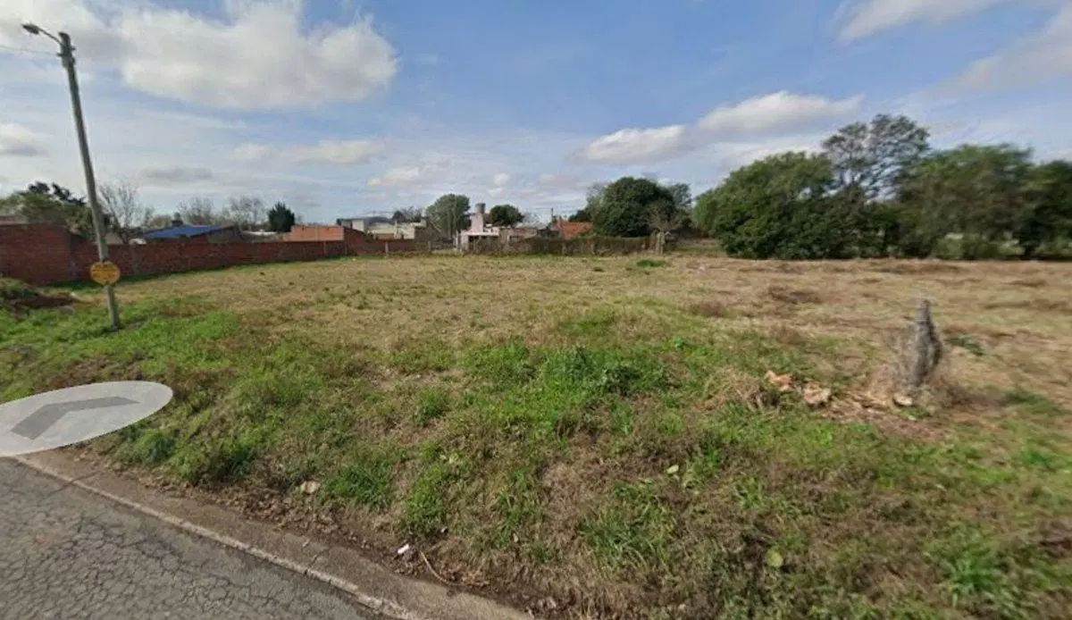 Gran lote 900 m2 bien ubicado, Colonia Avellaneda 4