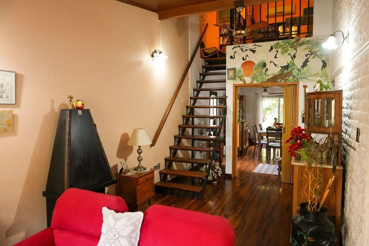 Casa con estilo único en calle Concordia, Paraná 5