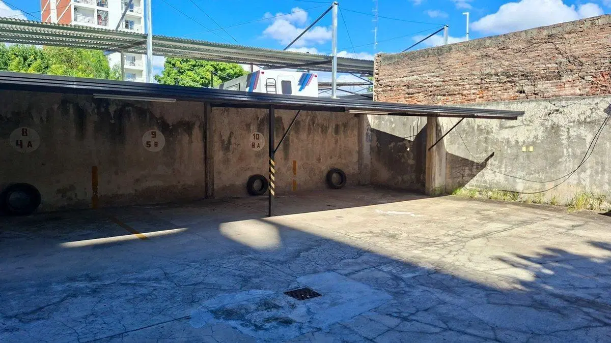 Cochera en Zona Céntrica de Paraná 4