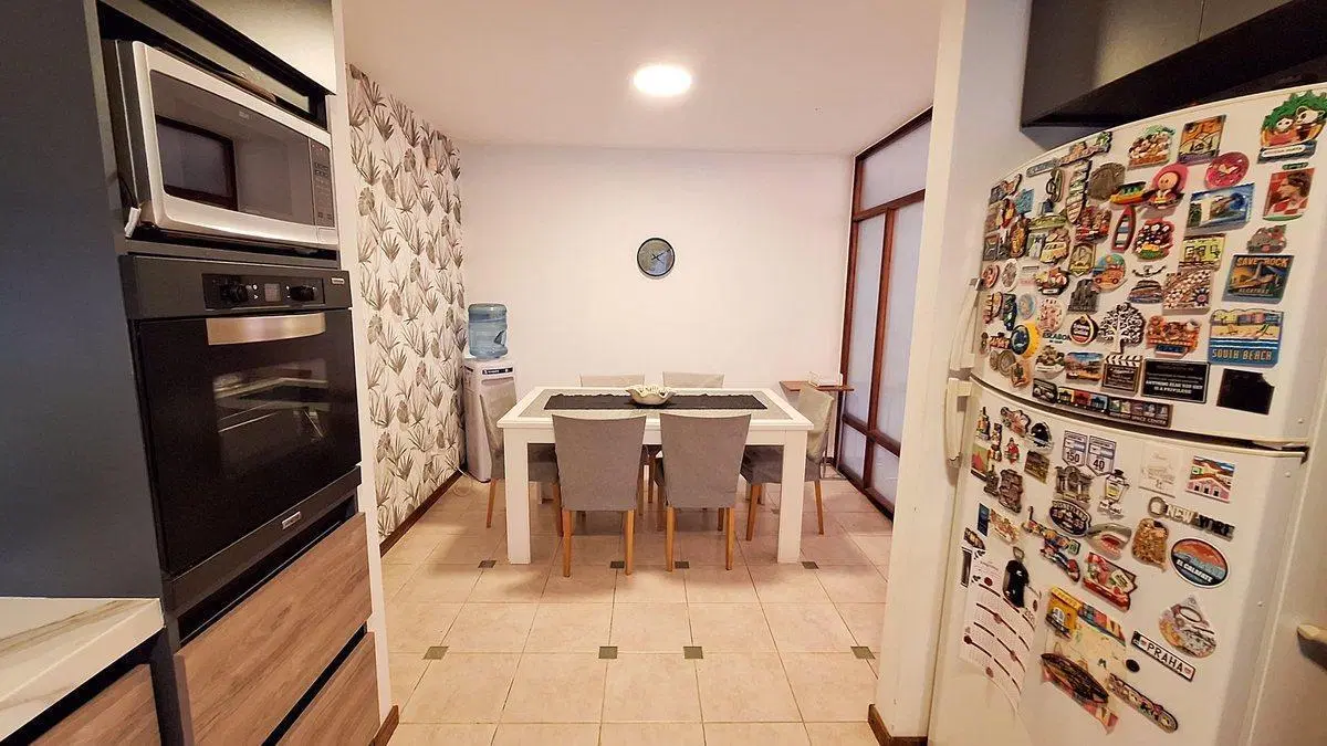 Residencia de jerarquía en zona Parque, Paraná 5