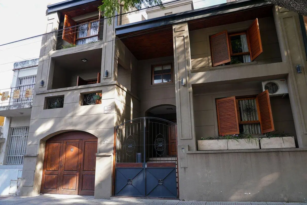 Residencia de jerarquía en zona Parque, Paraná 4
