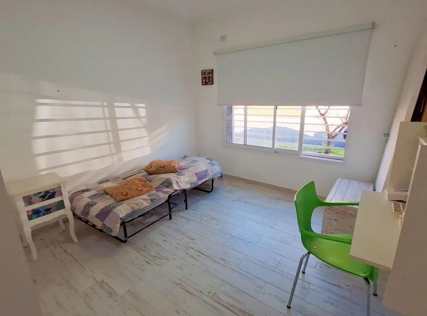 Casa 3 dormitorios con pileta, zona Blas Parera 4