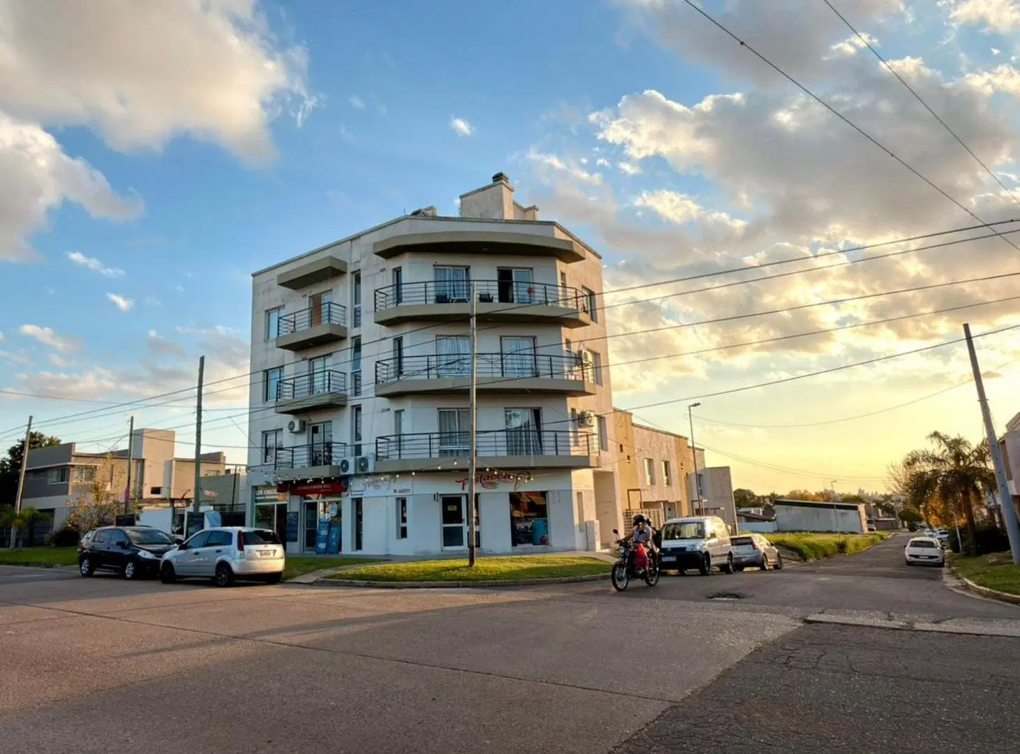 Departamento 2 dormitorios semiamoblado 8