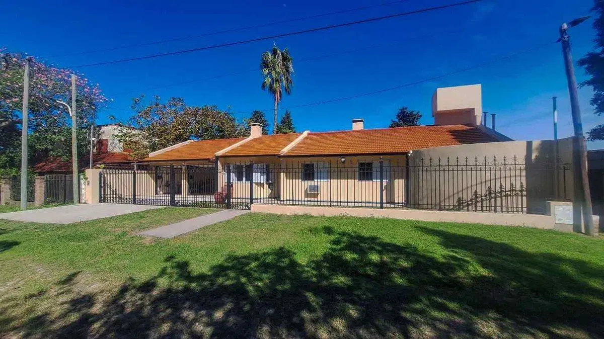 casa en venta barrio toma vieja 3