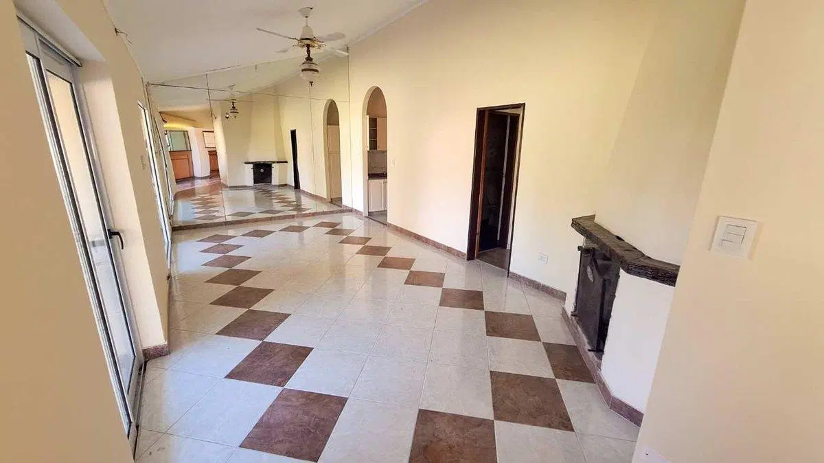 casa en venta barrio toma vieja 4