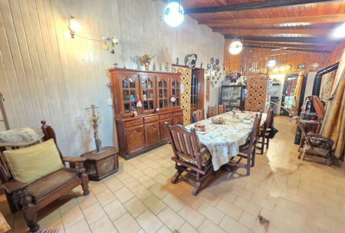 Foto de Casa 2 dormitorios y gran terreno, Gral. Belgrano, imagen 1