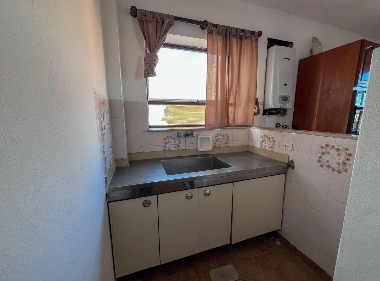 Departamento de 2 Dorm y Cochera - Centro 2