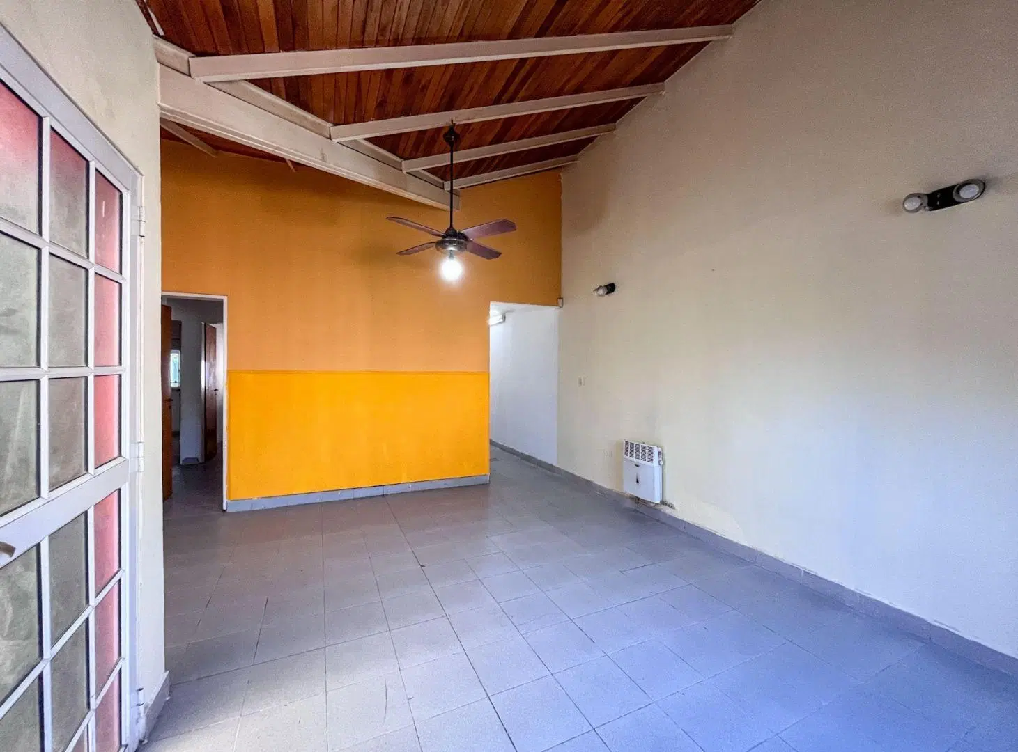 Casa 3 dormitorios con patio y cochera, Paraná 4
