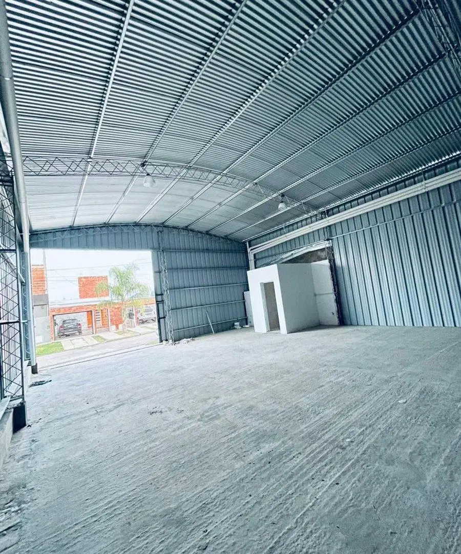 Galpón 400 m2 apto para usos múltiples a estrenar 8
