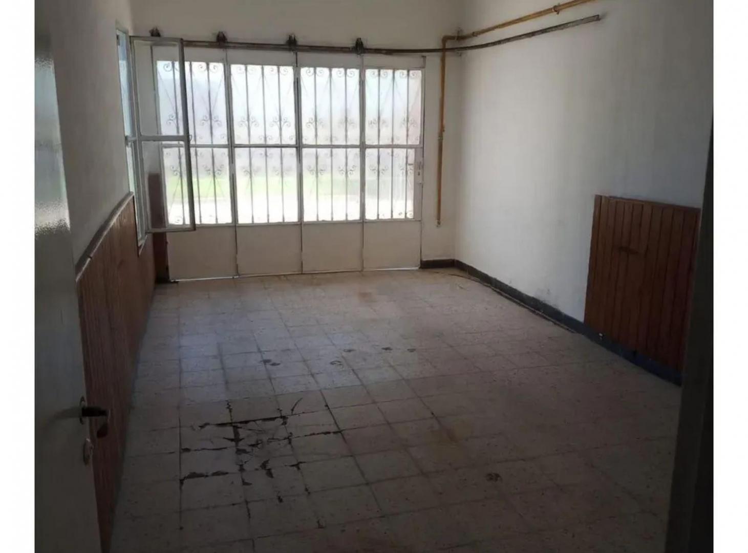 Foto de CASA EN VENTA 4 AMBIENTES JUAN MARTIN DE PUEYRRED, imagen 2