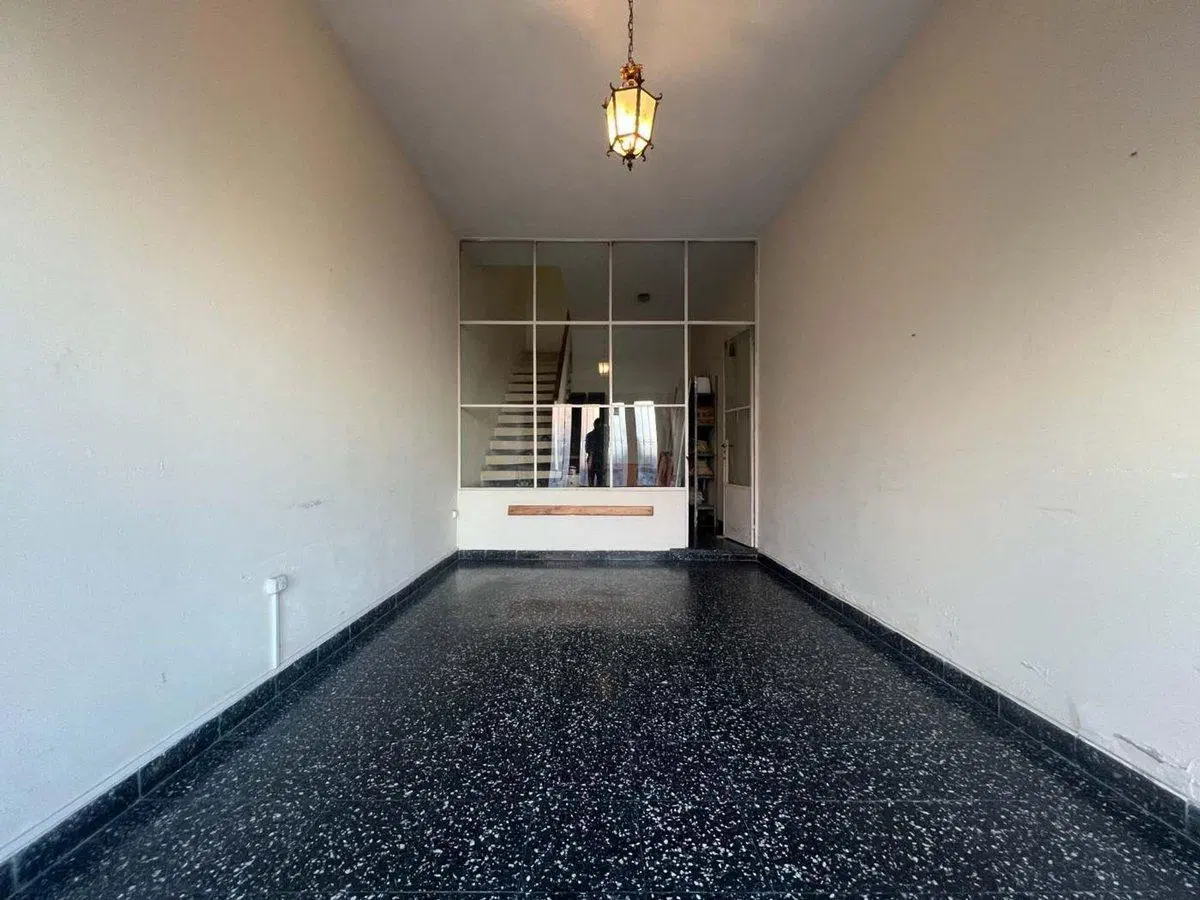 CASA 3 DORMITORIOS + LOCAL COMERCIAL 5