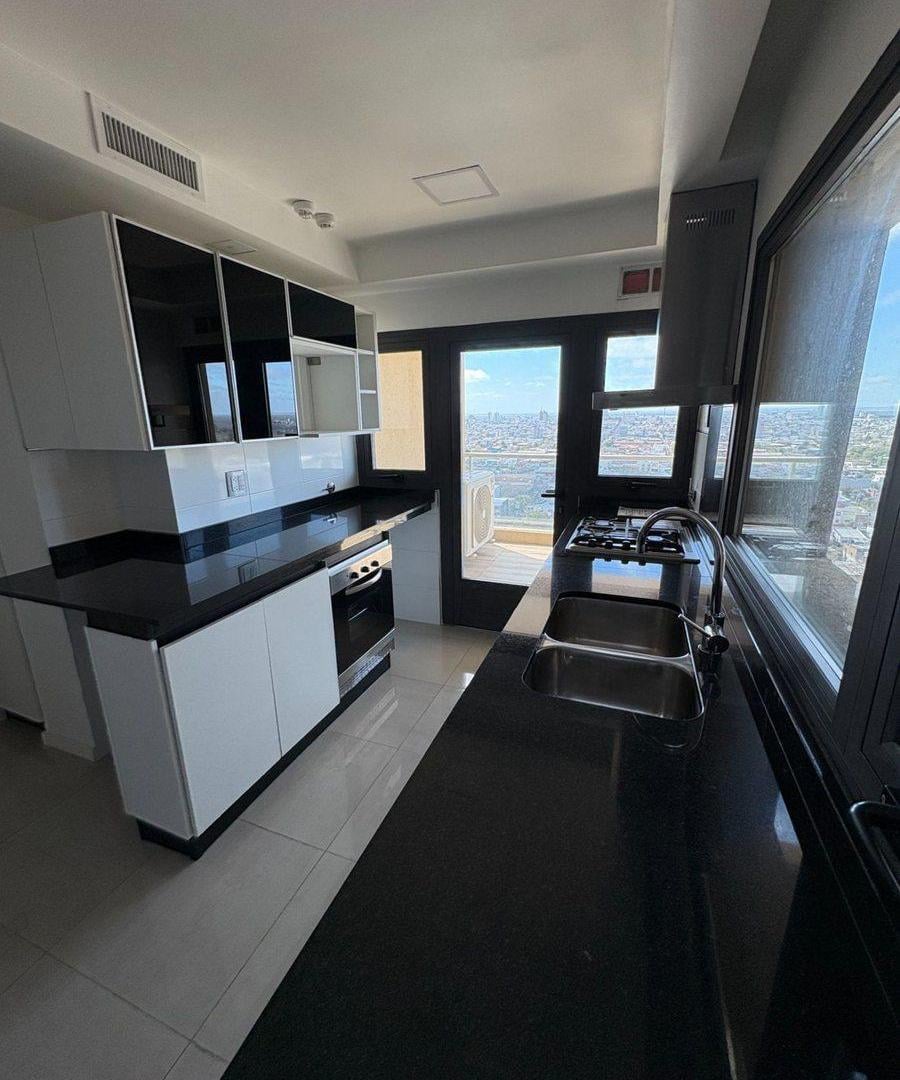 Foto de Departamento premium, 3 dormitorios C. del Uruguay, imagen 4