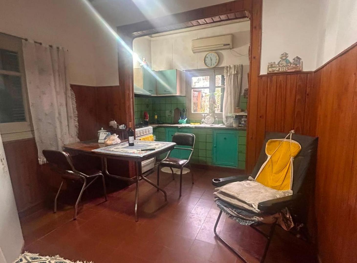 Foto de Casa 2 dormitorios, gran fondo y cochera, Paraná, imagen 4