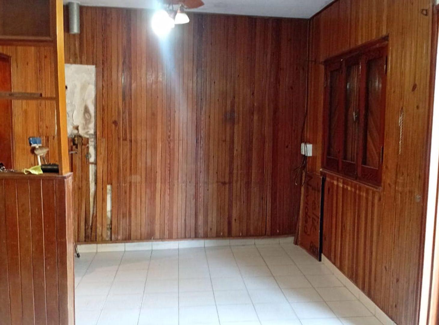 Foto de Casa y local en plena Av. Almafuerte, Paraná, imagen 2