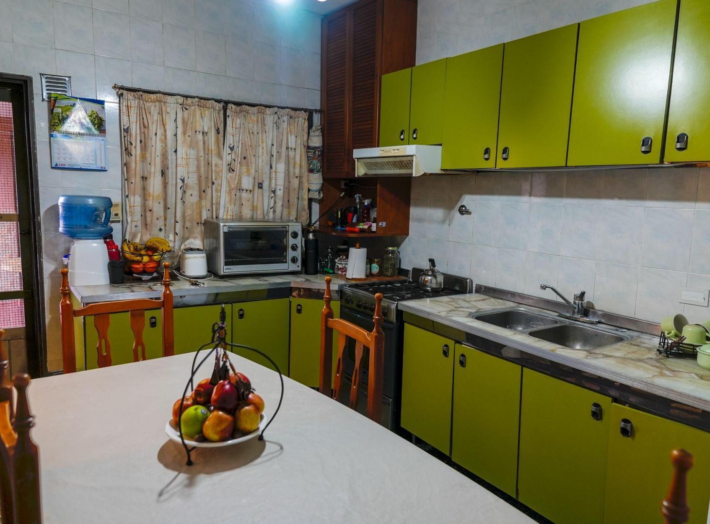 Foto de Casa 3 dormitorios y terreno, en centro de Crespo, imagen 4