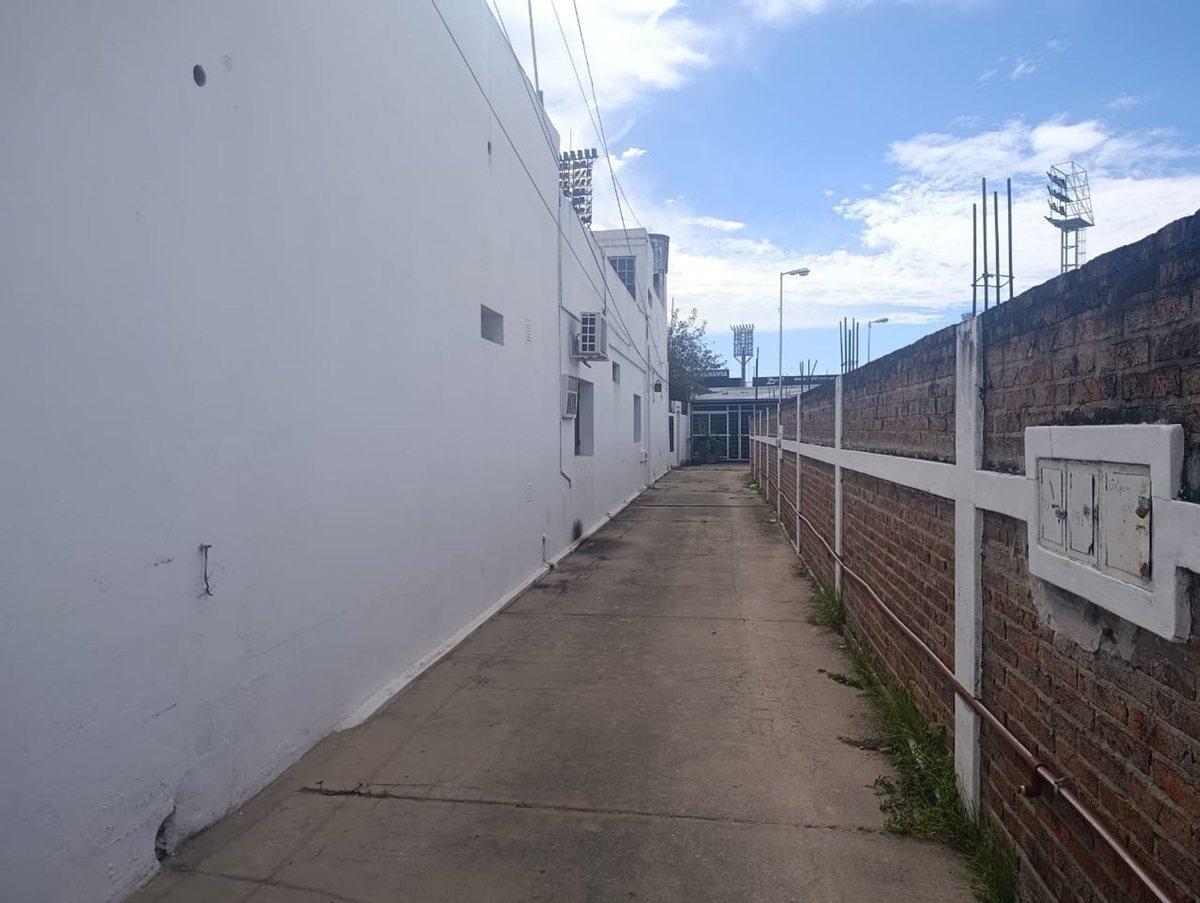 Foto de Propiedad con 5 departamentos en Av. Churruarín, imagen 4