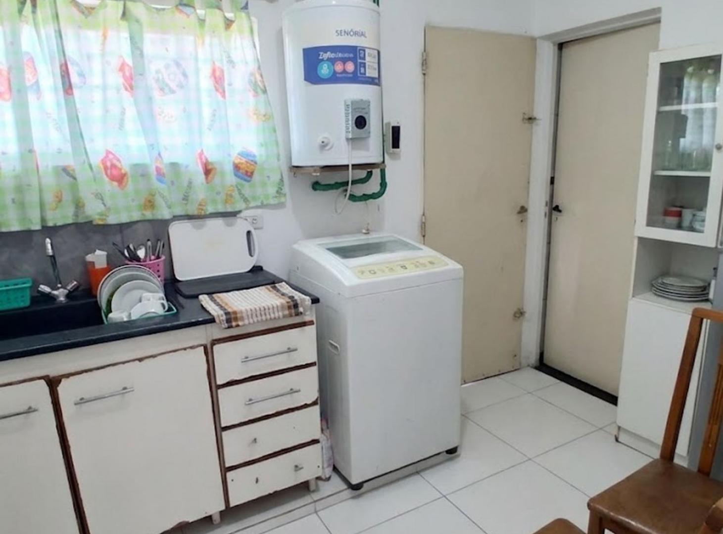 Foto de Casa 1 dormitorio en esquina + terreno, San Benito, imagen 2
