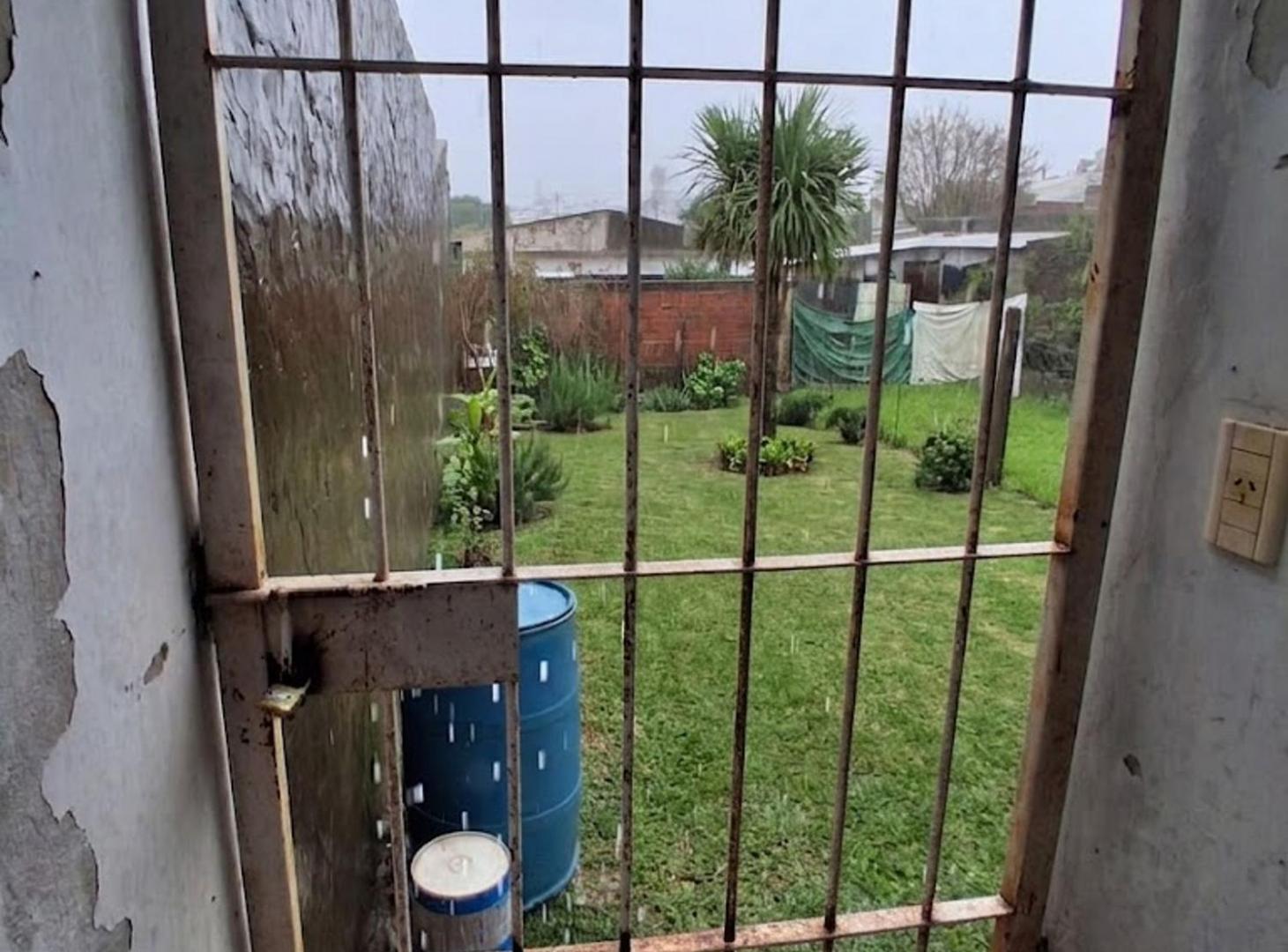 Foto de Depto 2 dormitorios en PB con jardín, Oro Verde, imagen 3