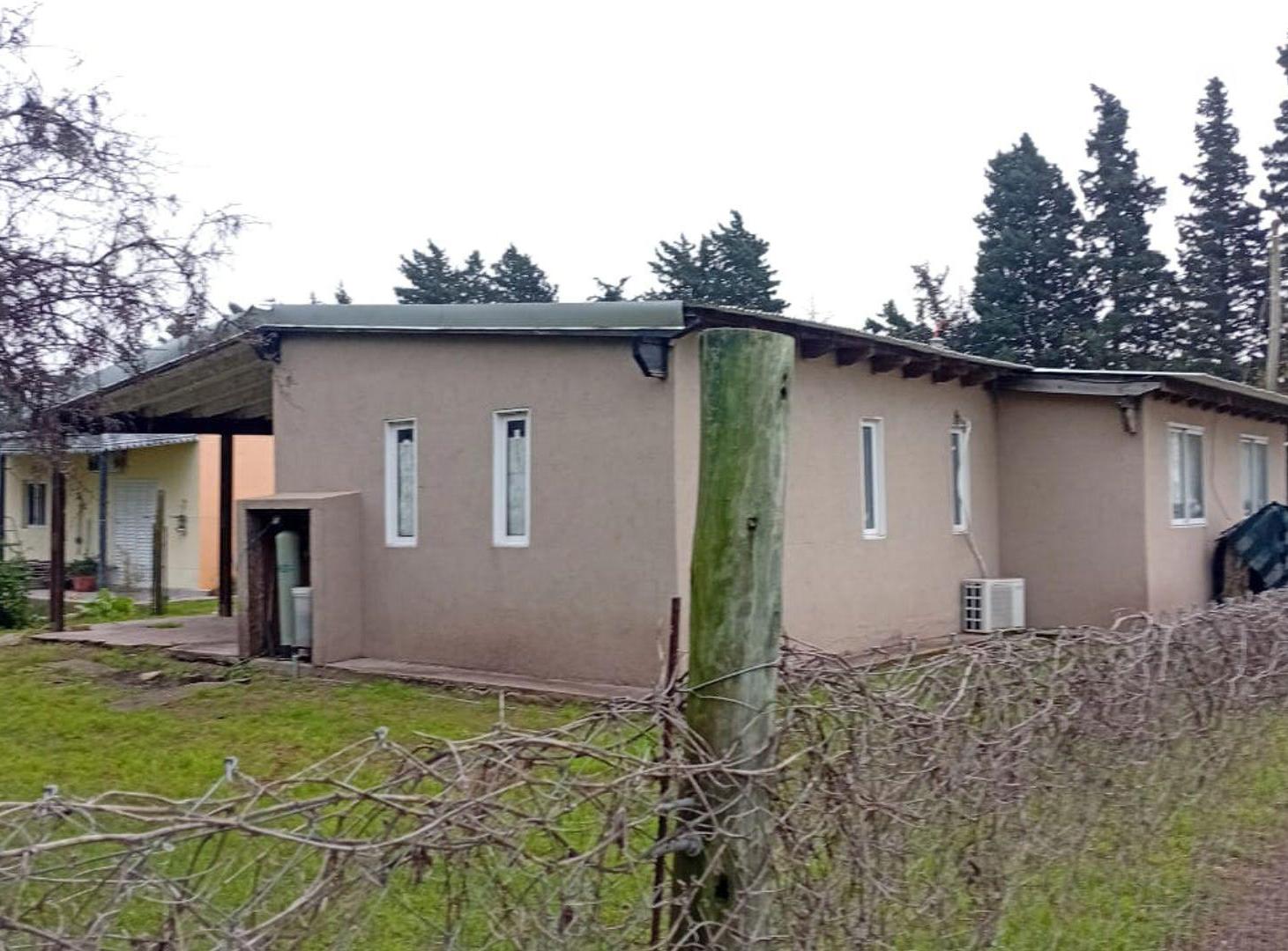Foto de Casa 2 dormitorios y gran terreno, Oro Verde, imagen 2