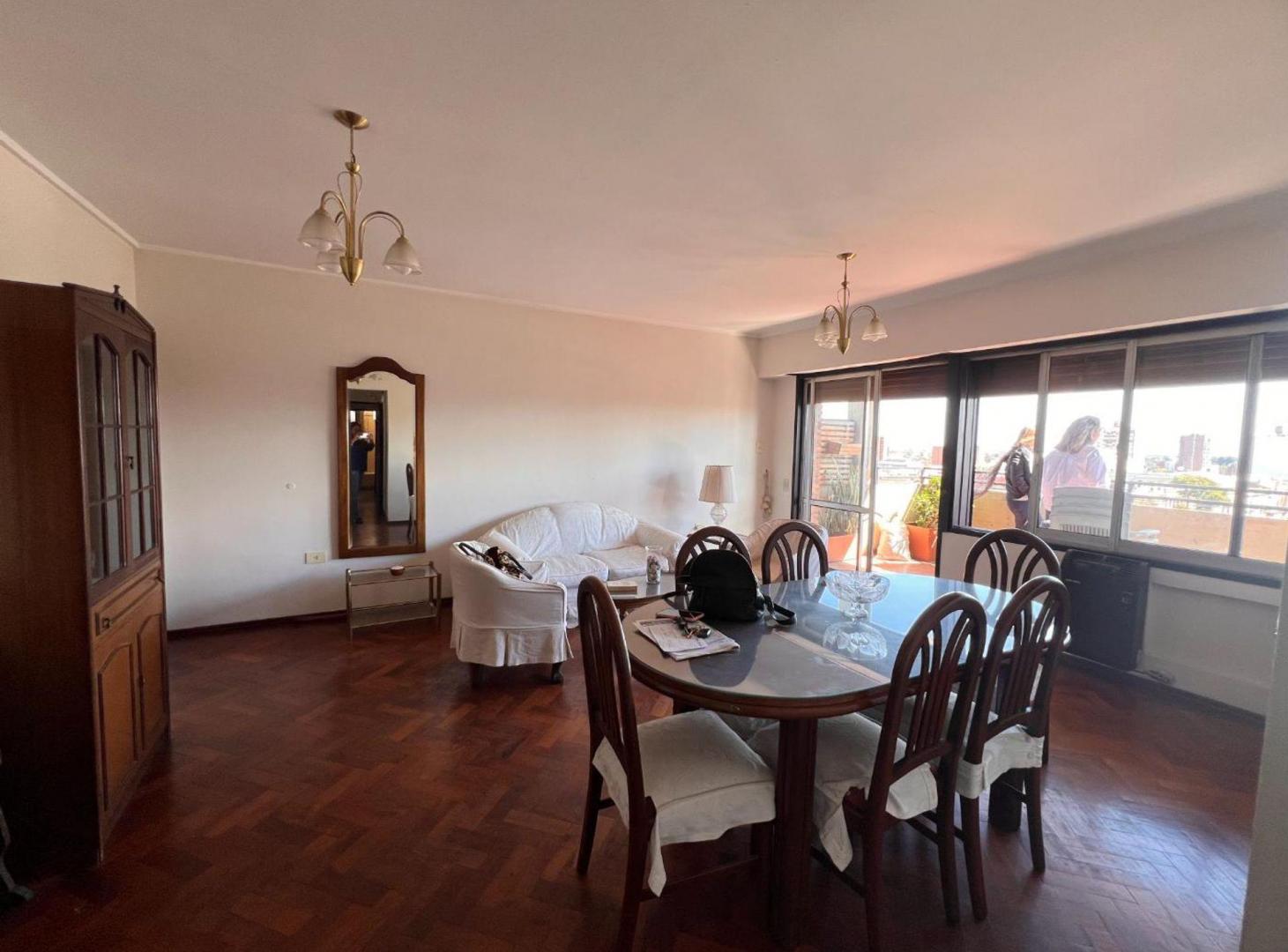 Foto de Exclusivo depto 3 dormitorios y cochera, Paraná, imagen 2