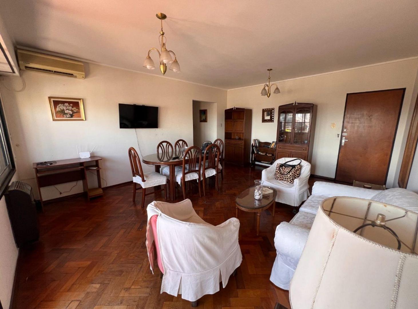 Foto de Exclusivo depto 3 dormitorios y cochera, Paraná, imagen 1