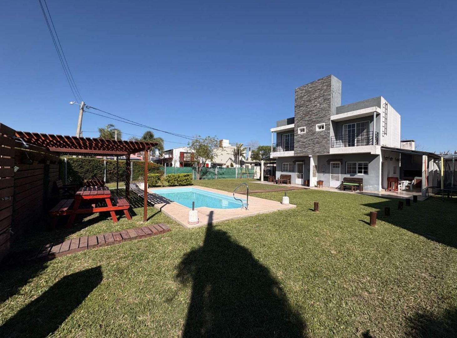 Foto de 2 DUPLEX EN VENTA – LAS ACACIAS-COLONIA AVELLANEDA, imagen 2