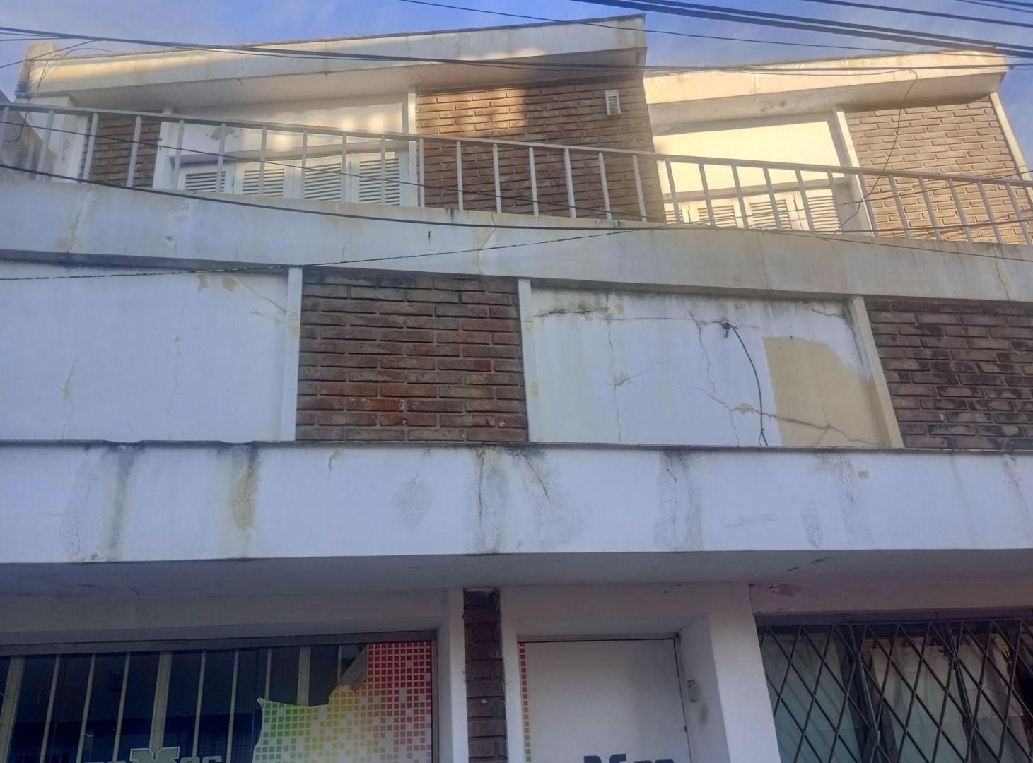 Foto de Casa dos planta + local + cochera, imagen 3