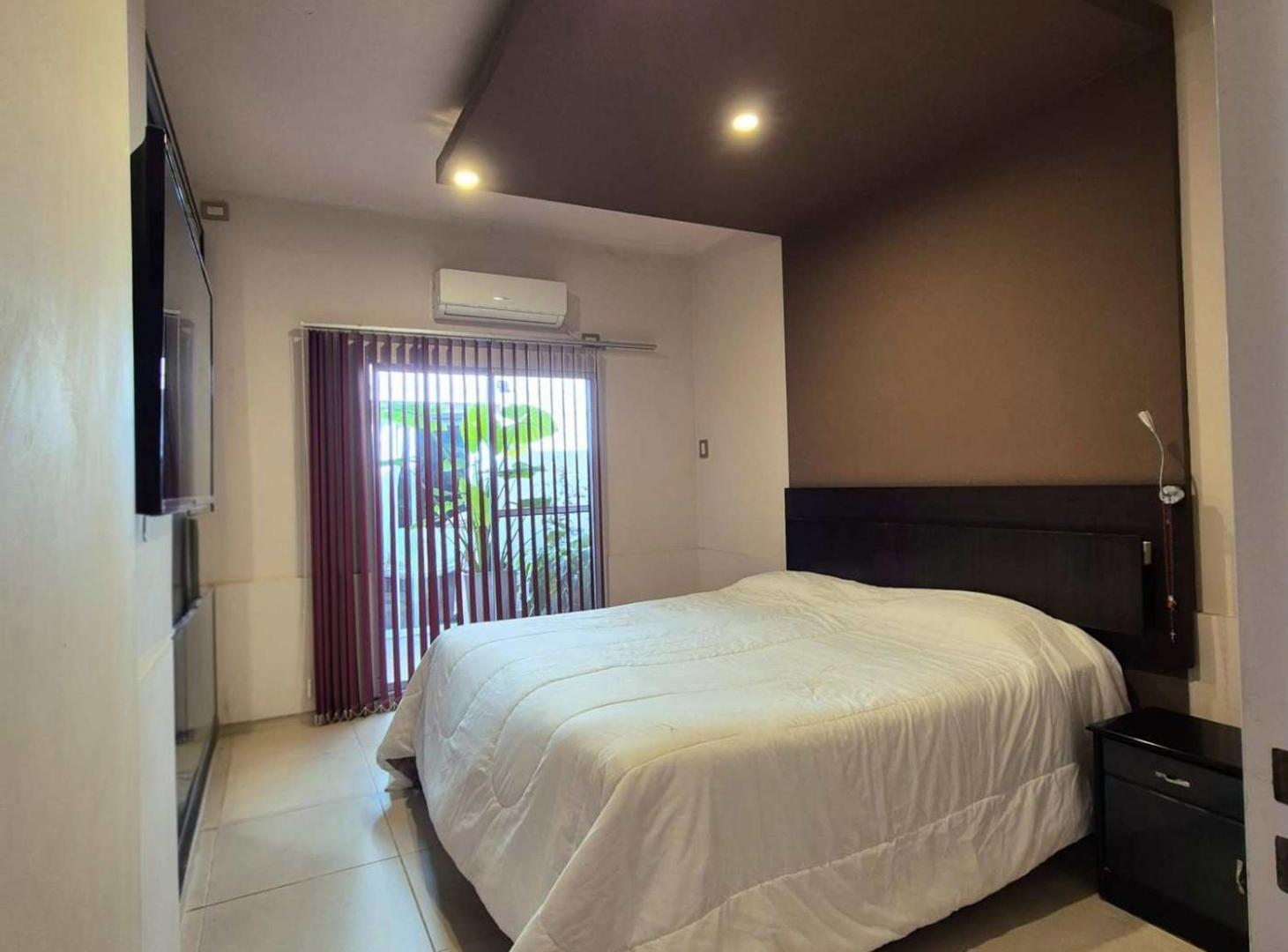 Foto de Casa 3 dormitorios, jardín y quincho, Paraná, imagen 3