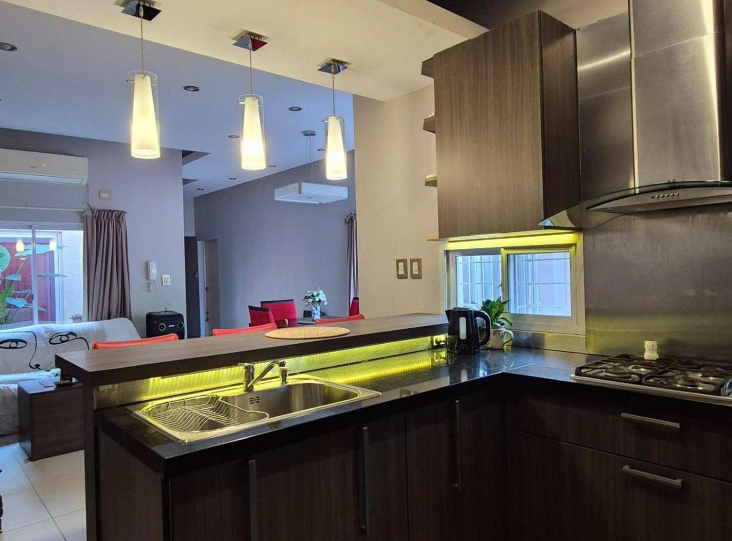 Foto de Casa 3 dormitorios, jardín y quincho, Paraná, imagen 5