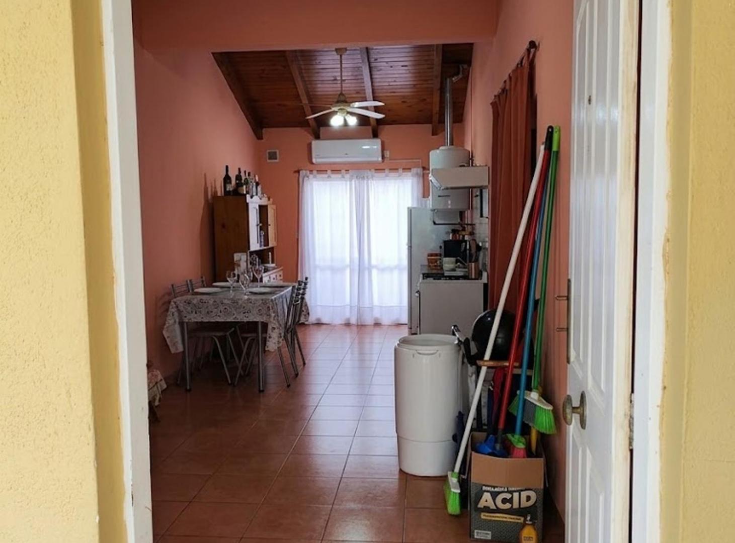 Foto de Casa 2 dormitorios con patio y parrilla, Oro Verde, imagen 5