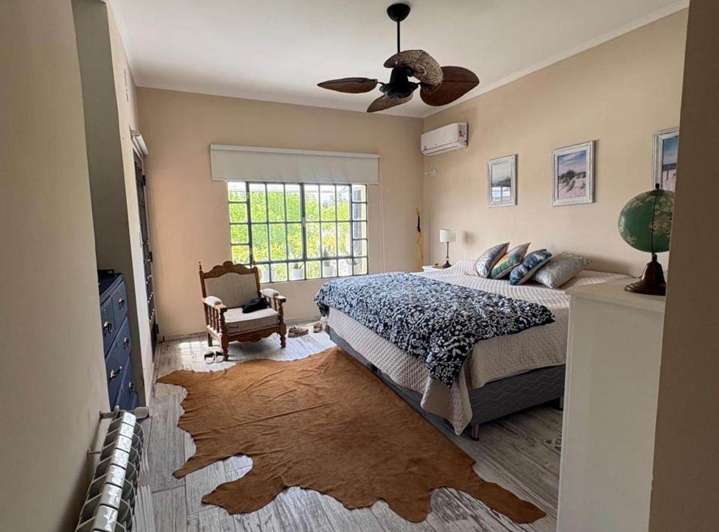 Foto de Casa con local comercial y 4 dormitorios, Paraná, imagen 3