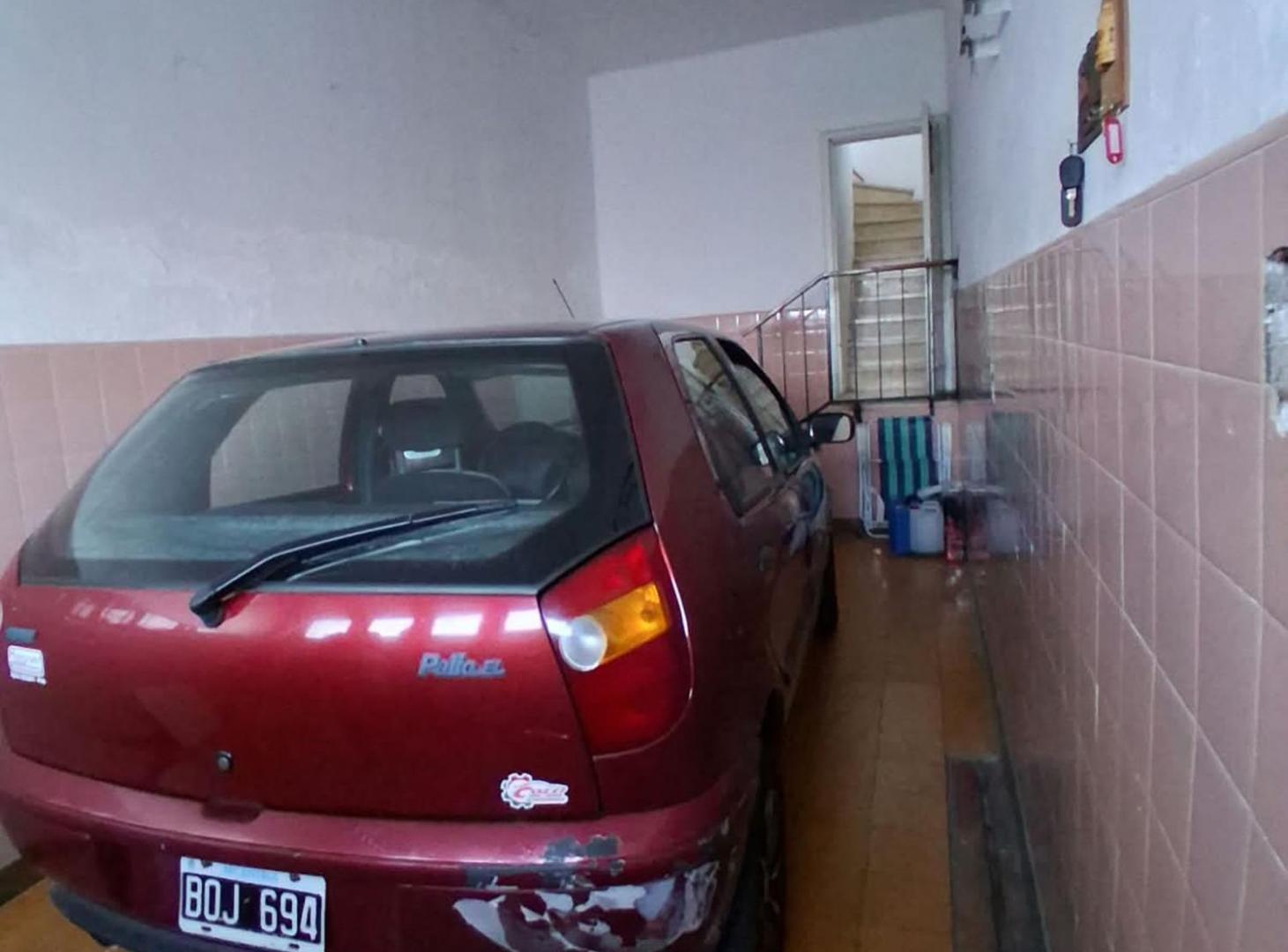 Foto de Casa en planta alta 3 dormitorios y cochera Paraná, imagen 4