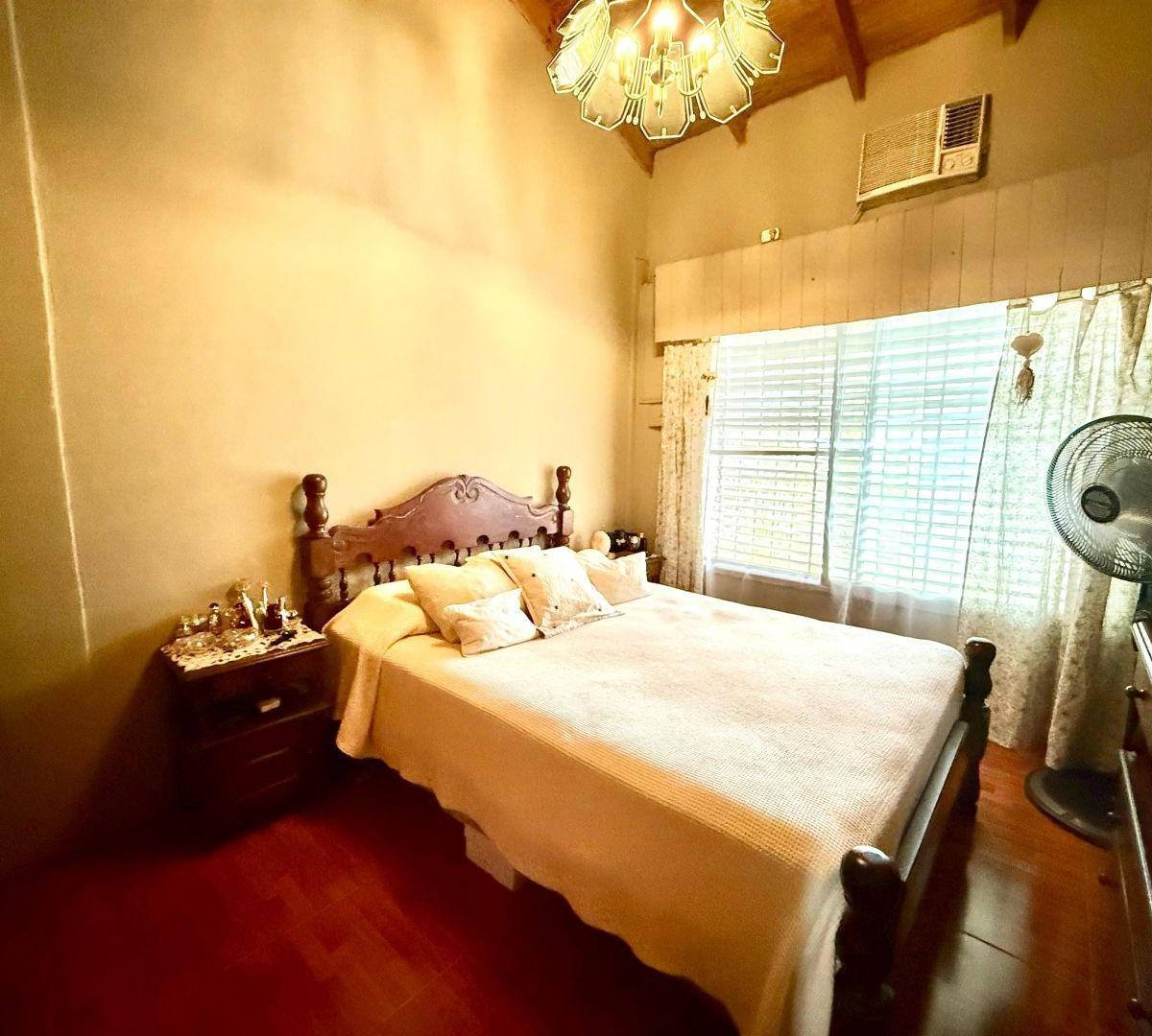 Casa 3 Ambientes en Venta con Local - San Miguel - 3 Cocheras - Pileta Quincho 5