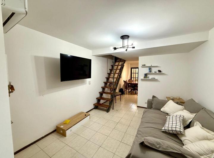 Triplex 4 ambientes en venta Muñiz APTO CREDITO patio cochera 2