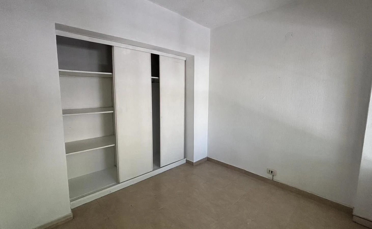 Foto de ALQUILER DEPARTAMENTO 2 AMBIENTES MONTE GRANDE, imagen 5