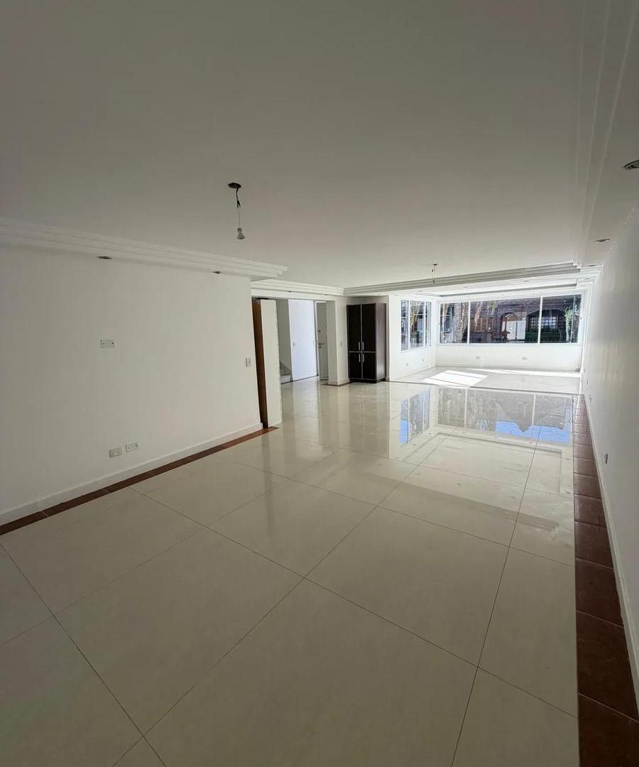 Foto de VENTA - CASA - SAN ISIDRO, imagen 1