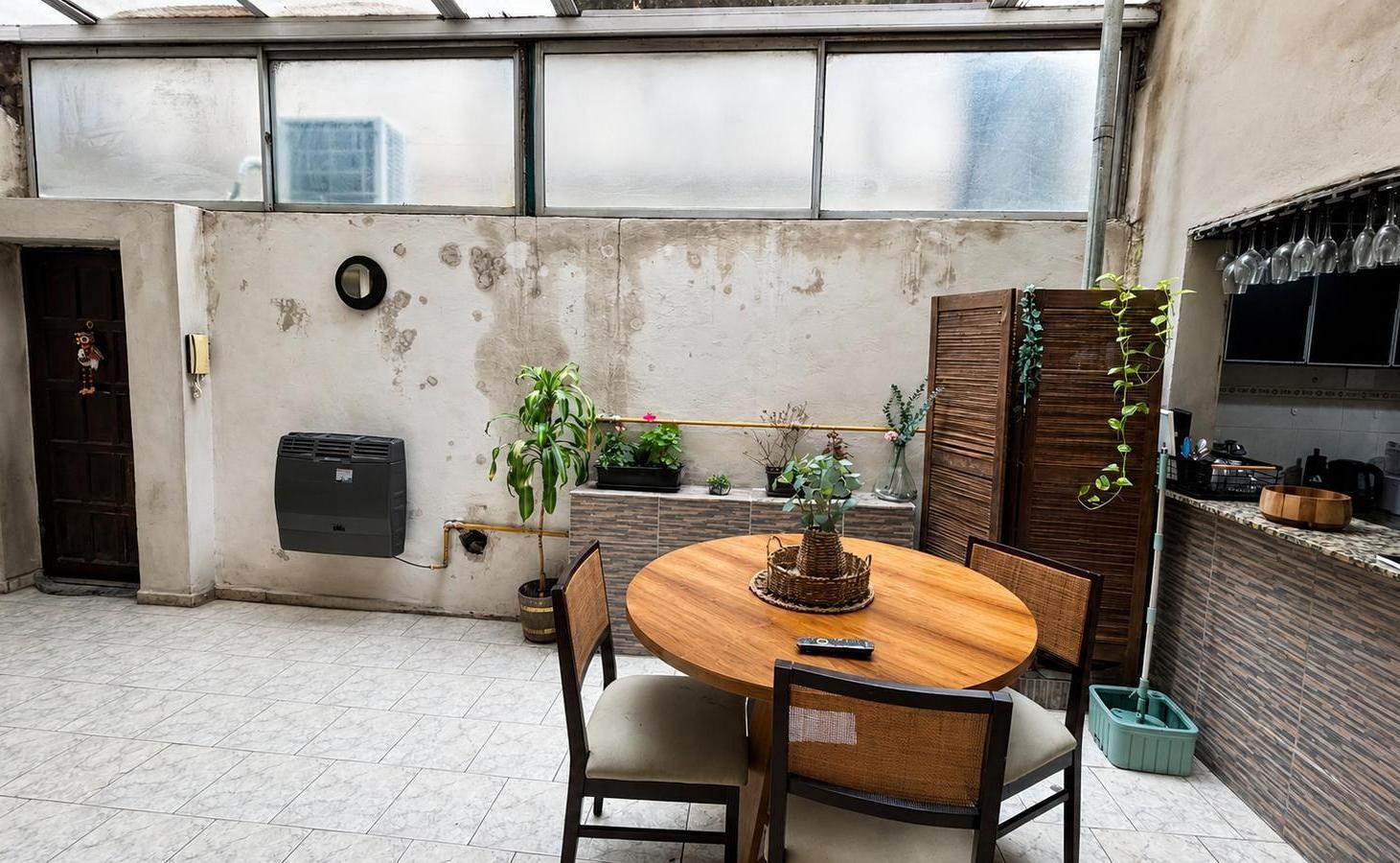 Foto de VENTA PH A RECICLAR PALERMO PLANTA BAJA 3 AMBIENTES, imagen 1