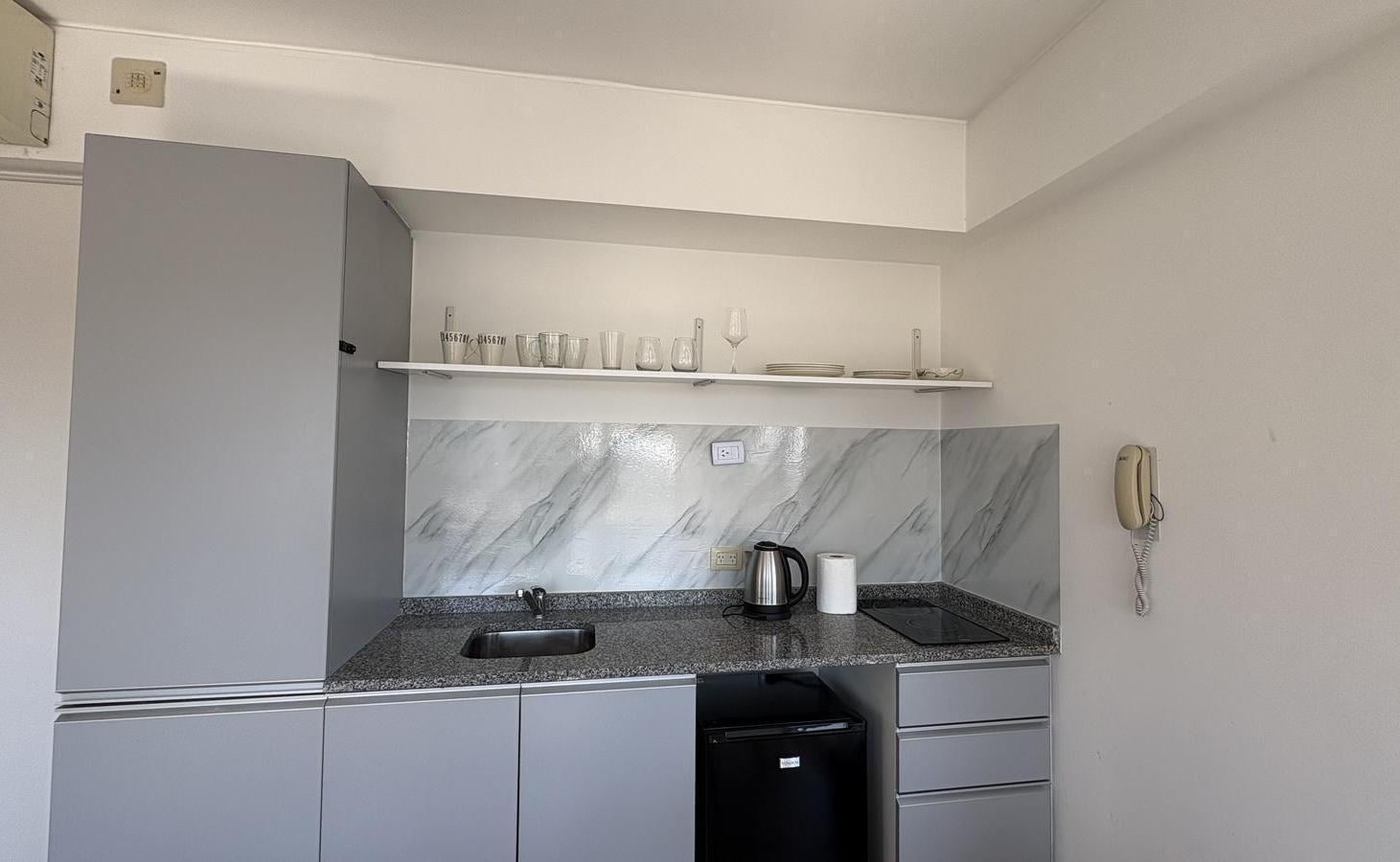 Foto de VENTA DEPARTAMENTO PUERTO MADERO AMOBLADO, imagen 2