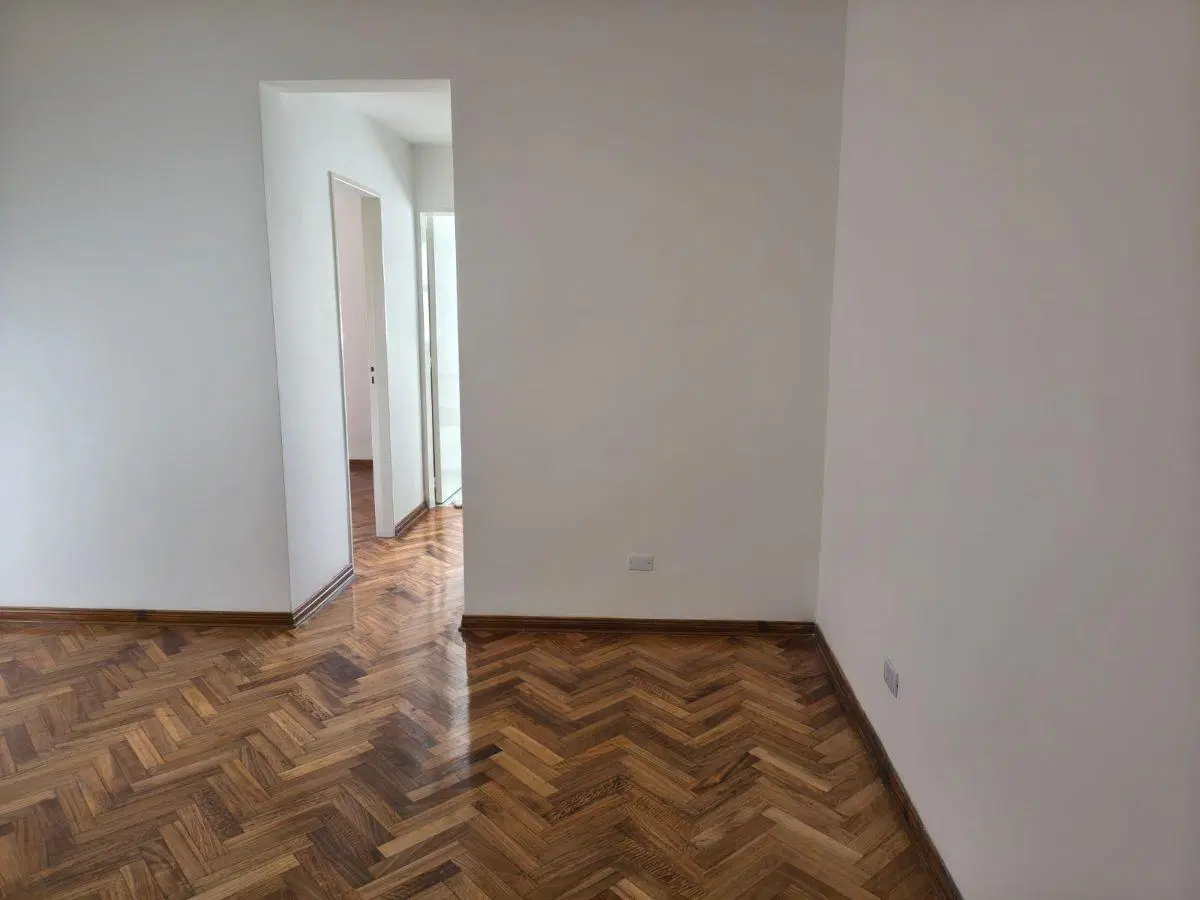 Departamento de 2 ambientes —dos ambientes— apto profesional en Recoleta, frente al Parque Las Heras 3