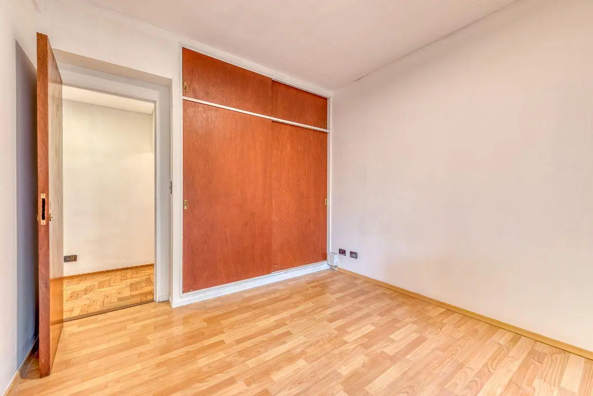 Dep. VENTA 3 AMB. COLEGIALES BALCÓN CORRIDO + COCHERA. 3