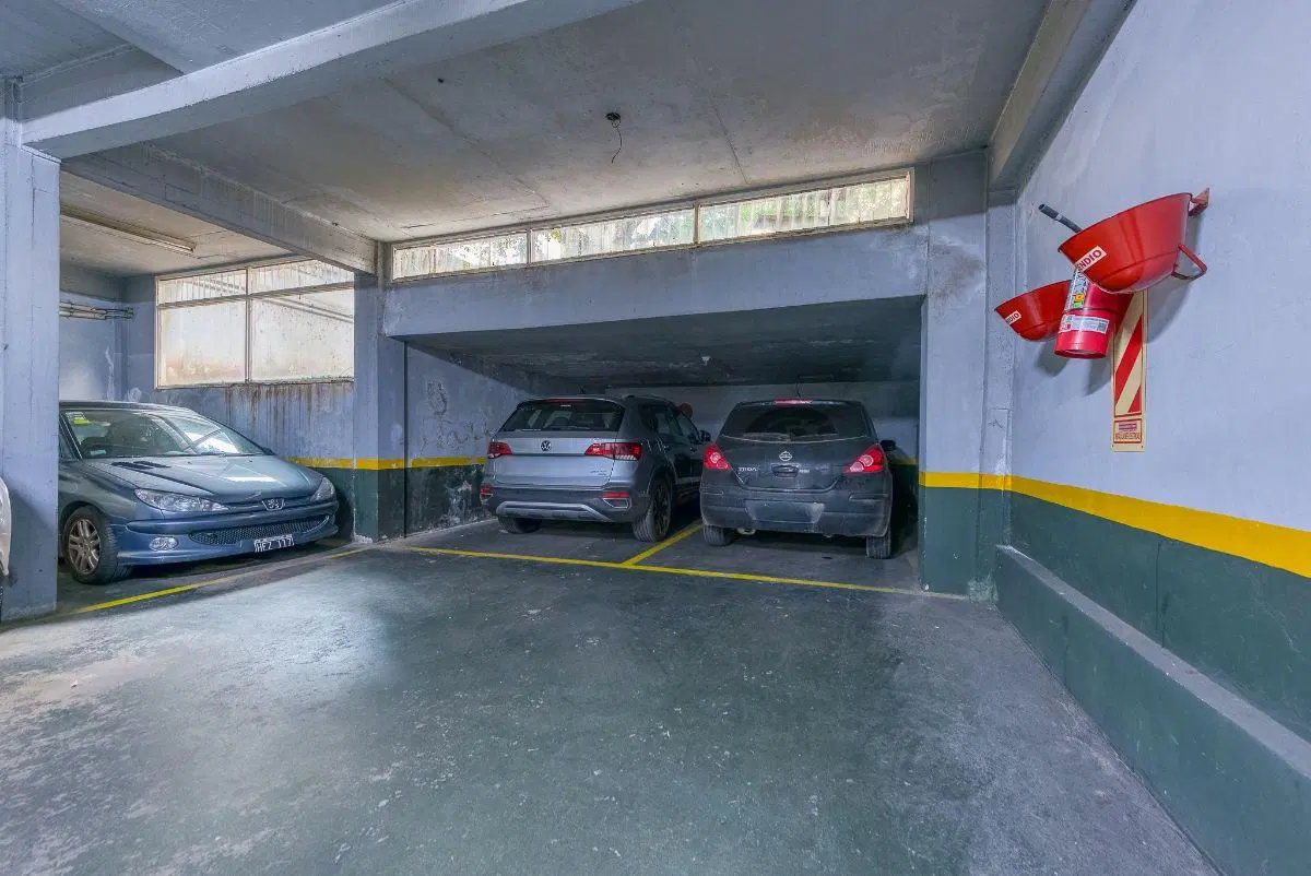Dep. VENTA 3 AMB. COLEGIALES BALCÓN CORRIDO + COCHERA. 4